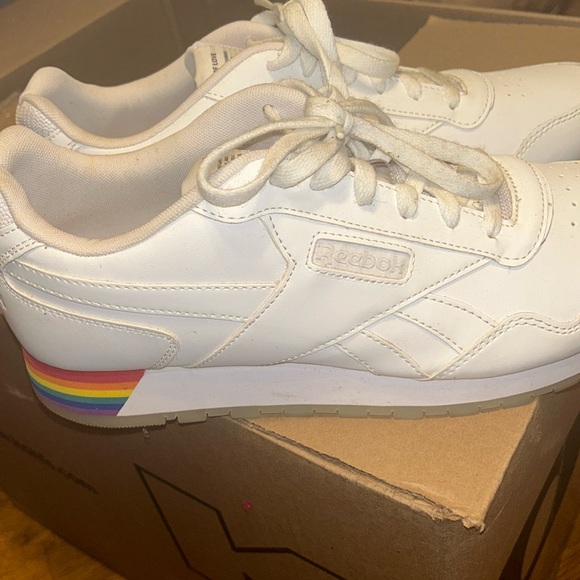 Classic Reeboks - Picture 1 of 4